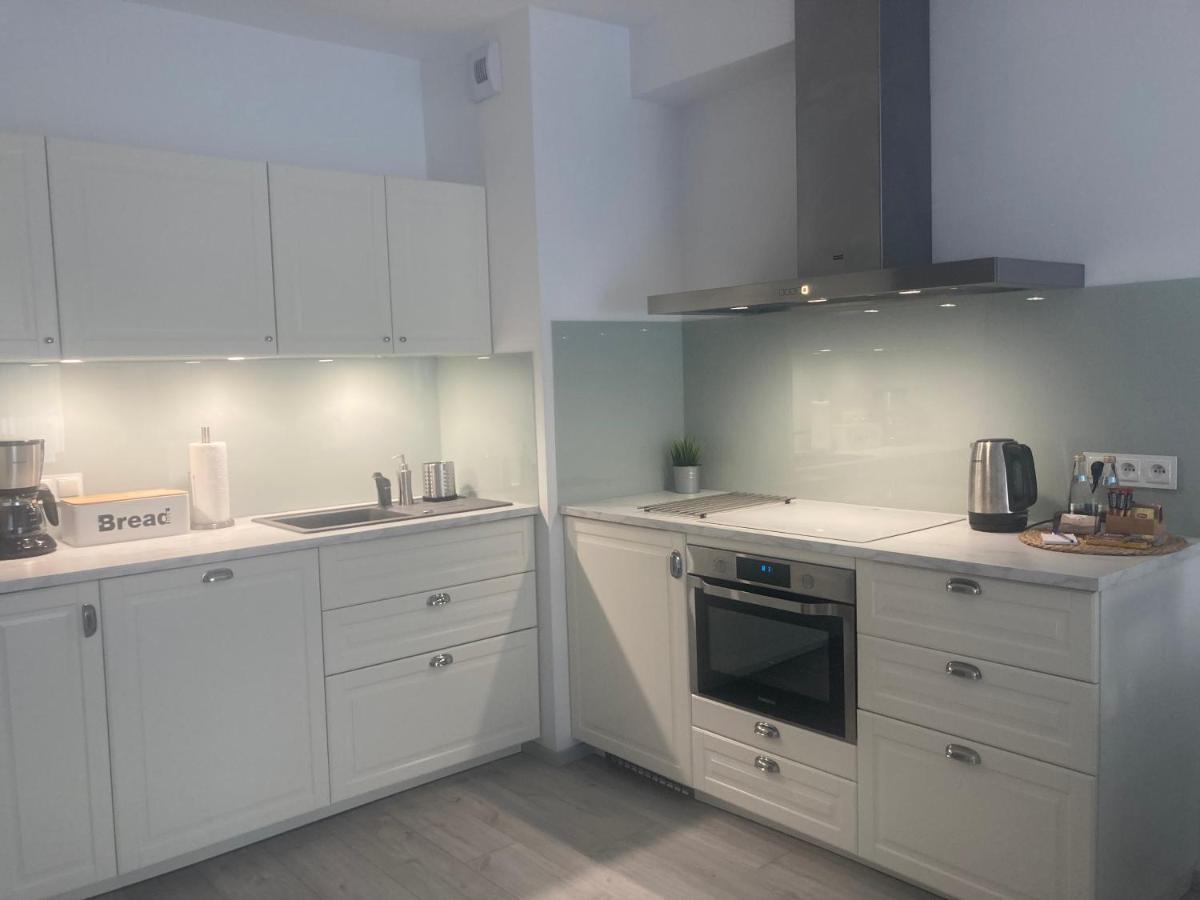 Apartamenty Kapitanskie Kasprowicza 20A Taras Kołobrzeg Exteriör bild